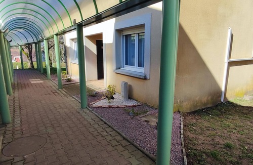 Les Aix-d'Angillon Apartment | Appartement T2 - Valençay 12