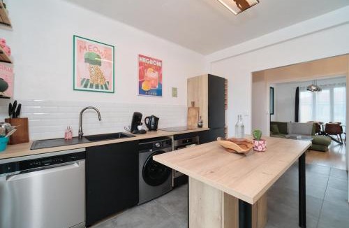 Saint-Bonnet-de-Mure Apartment | Appartement 6 pers - Parking privé - Aéroport Lyon Saint-Exupéry