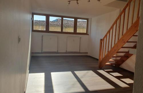 Saint-Maurice-l'Exil Apartment | Appartement à réserver