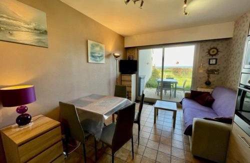Saint-Pierre-Quiberon Apartment | Appartement 2P à Kerhostin, vue mer, animaux admis - FR-1-478-114