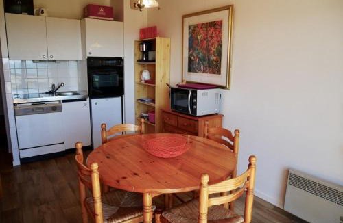 Saint-Pierre-Quiberon Apartment | Appartement avec mezzanine, animaux admis, à 100m de la plage - FR-1-478-57