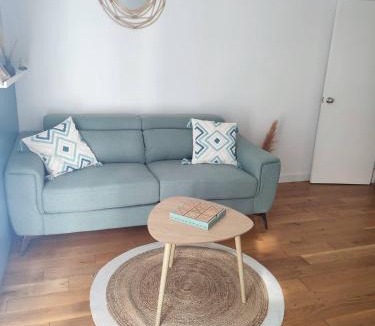 Thorigny-sur-Marne Apartment | appartement la boheme, Disney 15 min, Paris 25 min