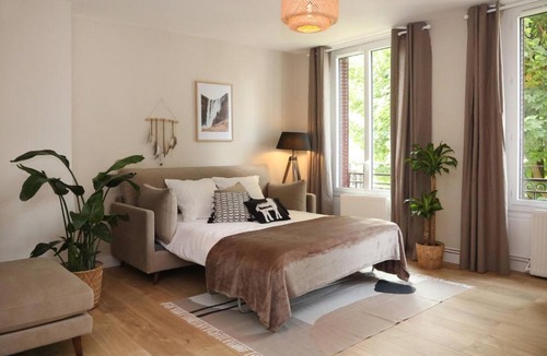 Senlis Apartment | Appartement Le Perchoir by La Boîte En Plus