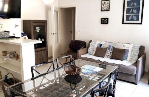 Pleneuf-Val-Andre Apartment | Appartement moderne au Val-André à 50m de la mer