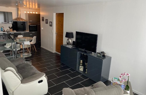 Saint-Palais Apartment | Appartement neuf et moderne
