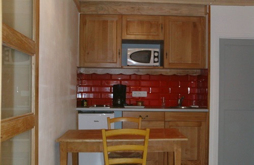 Courpiere House | Appartement Original Dans Maison 19ème Siècle