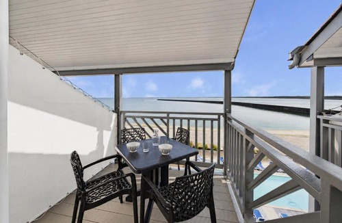 Le Croisic Apartment | Appartement pour 2 vue mer & piscine