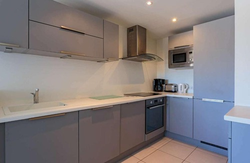 Saint-Jean-de-Luz City Center Apartment | Appartement Saint-Jean-de-Luz, 2 pièces, 4 personnes - FR-1-4-457