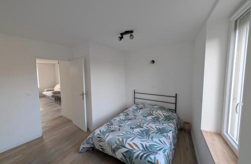 Ardentes Apartment | Appartement T2 Cosy Climatisé - Immeuble Privé - Parking Gratuit