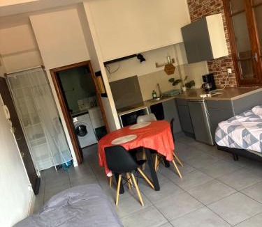 Saint-Assiscle Apartment | Appartement T2 et parking gratuit
