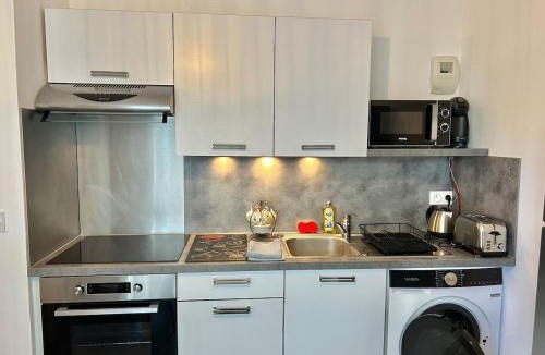 Lanester Apartment | Appartement T2 Lanester -Centre avec terrasse