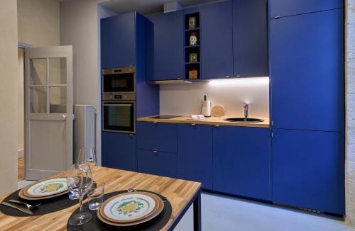 Nevers Apartment | Appartement Vivier - Les Suites du Palais, parking privé, vue cathédrale, 2 chambres