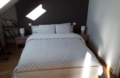Larmor-Plage Apartment | Appartement vue mer avec piscine intérieure