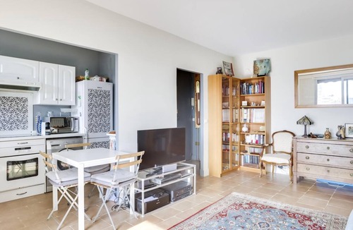 Croulebarbe Apartment | Apt 3 people with terrace and air conditioning