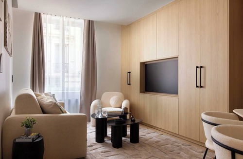 10th Arrondissement Apartment | Apt Exceptionnel - AC - 3BR-8P- Gare de l'Est