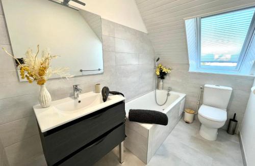 Le Pouldu Apartment | Ar Mor Adalyn - Balcon - parking privé - plages & GR34