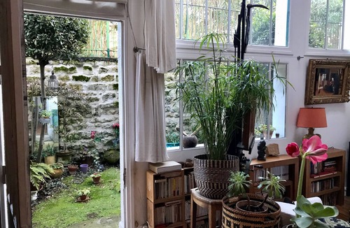 Quartier de la Maison-Blanche House | Artist's studio house with garden, central Paris