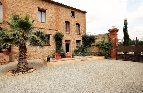 Thuir House | Aspres – Spacious Cottage in a Catalan Farmhouse Between the Sea and Mountains