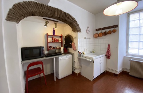 Brioude House | AT HOME. at Chez vous in the 15th-16th century CHANOINERIE