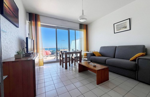 Carnac Apartment | ATLANTIQUE 4 - Studio sea view in holiday rental in Carnac, Morbihan - UAT26