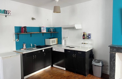 Issoire Apartment | Attractive 2-room apartment in historic center of Issoire