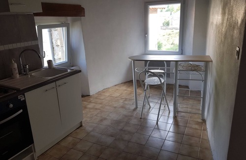 Saint-Julien-Chapteuil House | Atypical triplex - center St Julien Chapteuil - 2P/3P