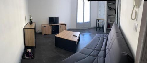 Bourges Apartment | Au calme Proche centre ville, jardin et commodités