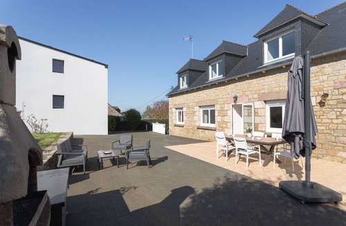 Pleneuf-Val-Andre House | Au Clos du Magnolia - Grande maison pour 10