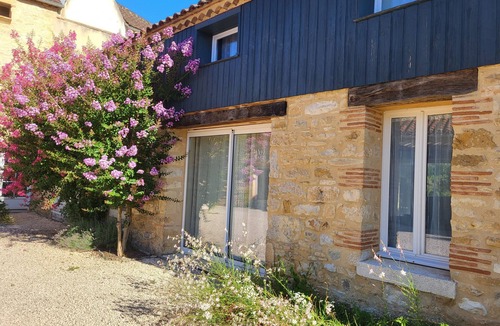 Duravel House | Au Coeur du Vignoble de Cahors, Gîte Avec Piscine Privative, Calme et Sérénité !