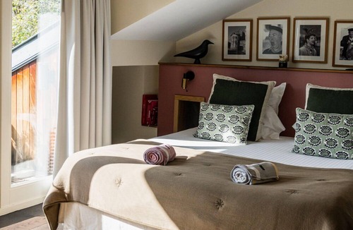 Saint-Pee-sur-Nivelle Hotel | Auberge Basque