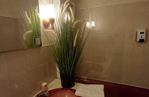 Dompierre-sur-Besbre Hotel | Auberge De L'Olive