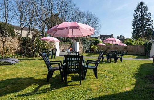 Baud Hotel | Auberge Du Cheval Blanc - Logis Hotel