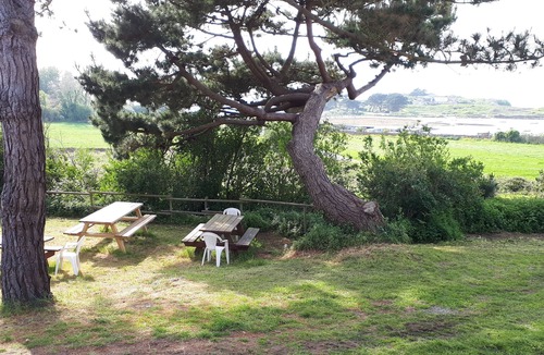 Trebeurden RV Rental | Auberge Granit Rose