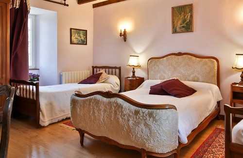 Acqueville Bed & Breakfast | Authentic B&B Room in Norman Manor—Homemade Breakfast Included