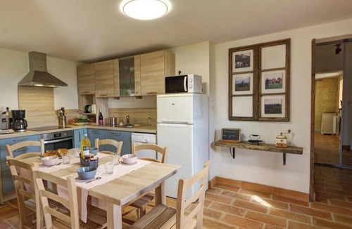Dance Cottage | Authentic Cottage with High-Speed Internet in Amions-Vézelin