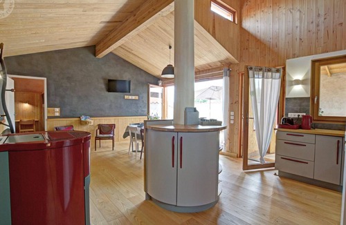 Verrieres-en-Forez Cottage | Authentic Gîte with Spacious Terraces