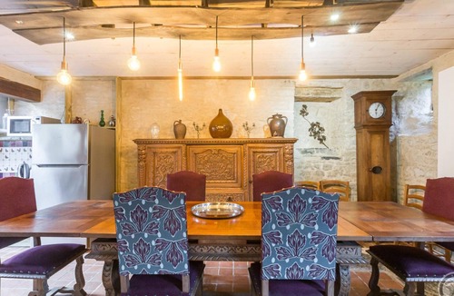 Saint-Lo-d'Ourville Cottage | Authentic Stay at the Manor with Pets Allowed