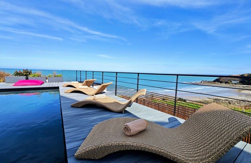 Locquirec Villa | Aux 3 Bains - Plage, Piscine, Spa