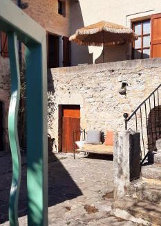 Mas-Saint-Chely Bed & Breakfast | Aux coeurs du Méjean
