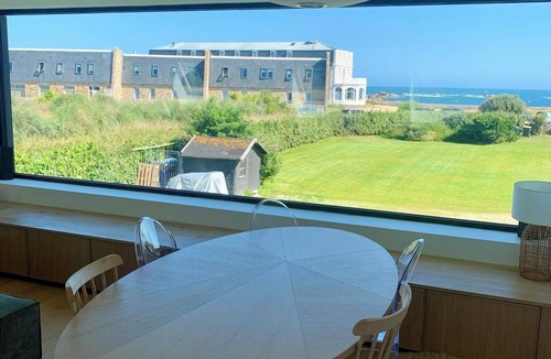 Brignogan-Plage House | Aux chardons bleus" house