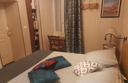 Marcilly-Ogny Bed & Breakfast | Aux Glycines