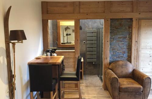Saint-Hostien House | Aux Pays Des Sucs