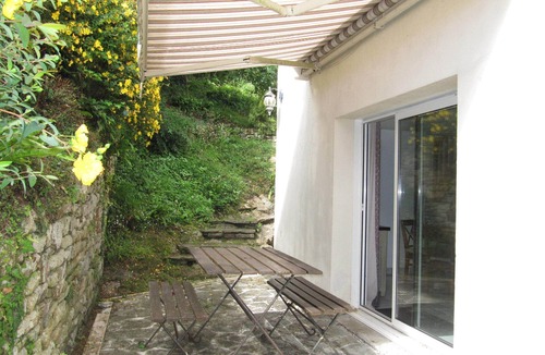 Plouezoch House | Avalon Cottage for 5 People in Morlaix Bay