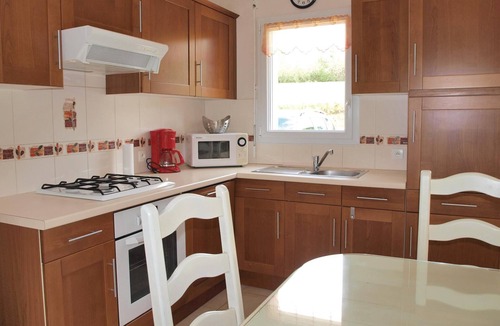 Plestin-les-Greves House | Awesome home in Plestin les Greves