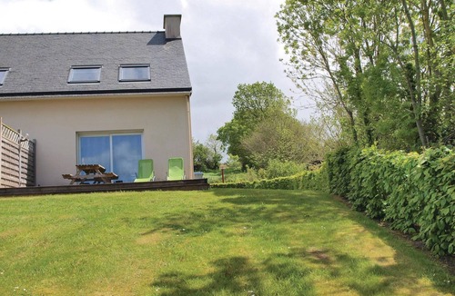 Plestin-les-Greves House | Awesome home in Plestin les Greves