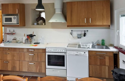 Plouguerneau House | Awesome home in Plouguerneau with house sea view