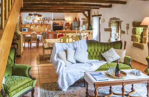 Tregunc House | Awesome home in Trégunc with WiFi