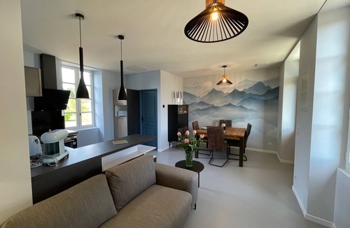 Saint-Medard Apartment | Azul - Charming gîte for couples