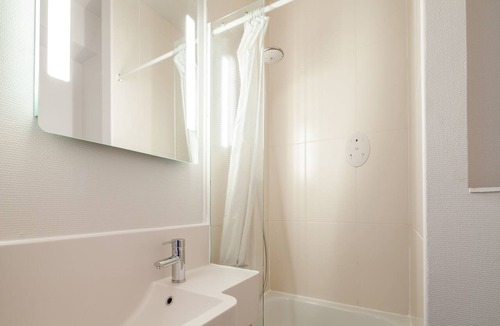 Creil Hotel | B&B HOTEL Creil Chantilly