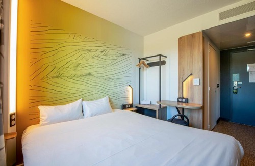 Landerneau Hotel | B&B HOTEL Landerneau Bois Noir